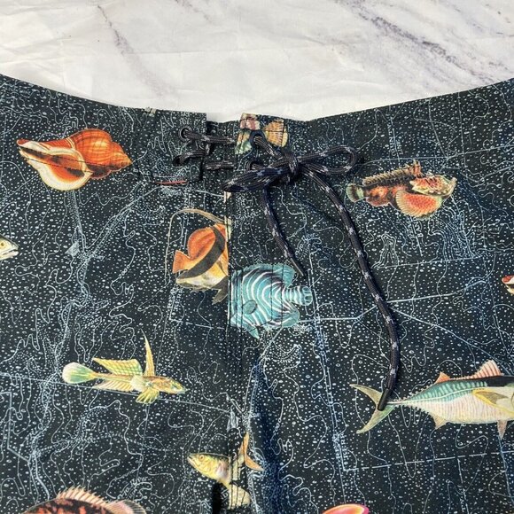 Reef Fish Boardshorts Men’s Boys Size 28 Nautical Swim O72 - Picture 2 of 6
